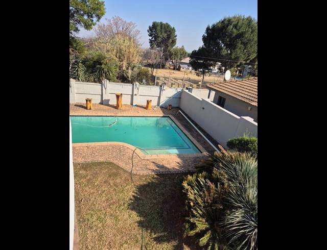 5 BEDROOM PROPERTY TO RENT IN RASLOUW